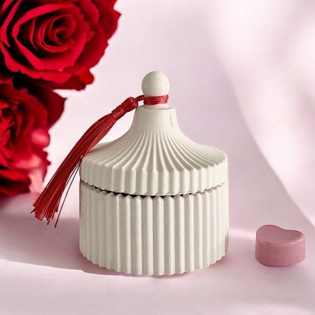 "Evening in Paris" heart shaped scented wax melts in resine pot with cover