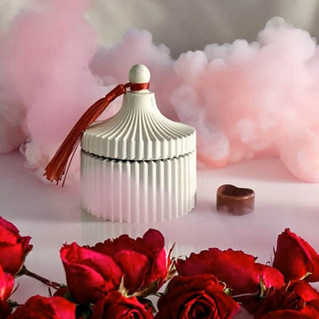 Fondants en forme de coeur parfumés en pot résine avec couvercle "Soirée à Paris"