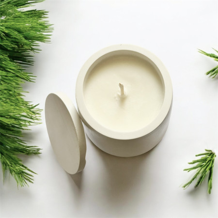 Bougie parfumée avec couvercle Lys Blanc « L’AMOUR D’UNE MÈRE » Bougie parfumée avec couvercle Lys Blanc « L’AMOUR D’UNE MÈRE »