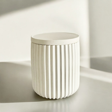 CLEOPATRA Scented resin Jar Candle - 180 G
