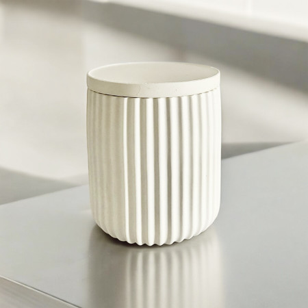 CLEOPATRA Scented resin Jar Candle - 180 G