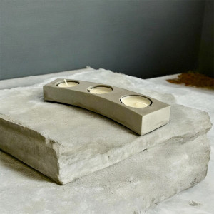 Photophore Ziao en béton minimaliste pour 3 bougies chauffe-plat, bougeoir design moderne et épuré
