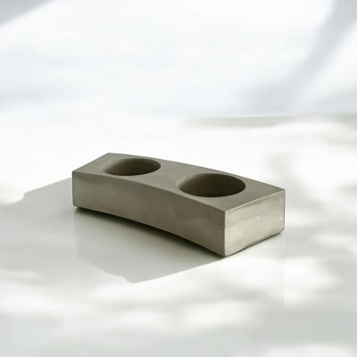 Photophore Ziao en béton minimaliste pour 3 bougies chauffe-plat, bougeoir design moderne et épuré
